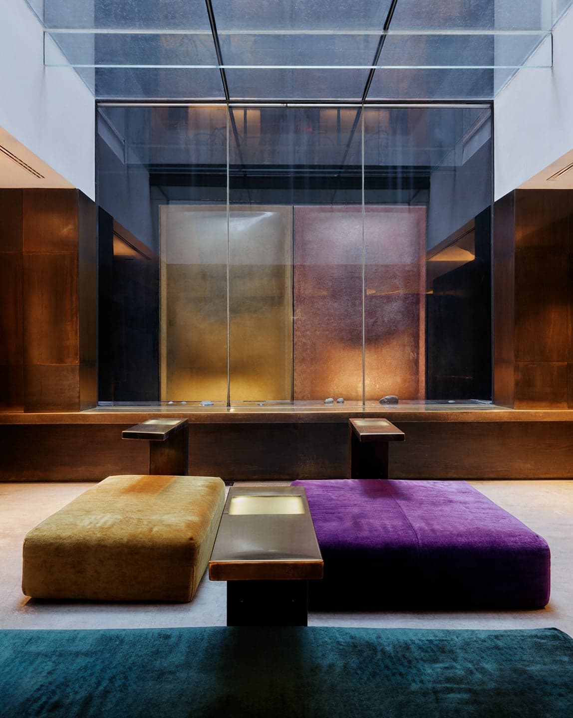 STRAF Hotel & Bar – Hero