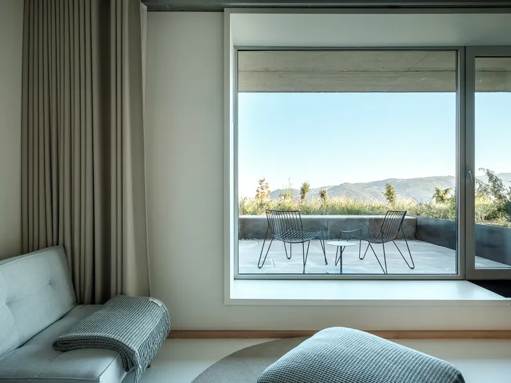 casa-de-sao-lourenco_suite-panorama-05.jpeg_01