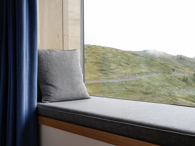 chetzeron-valley_superior-04.jpg_01