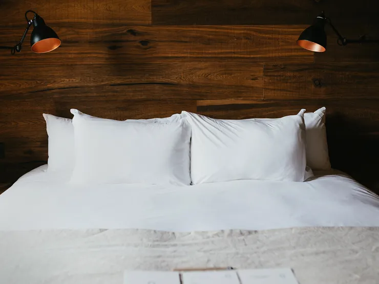 cincins_l-ovella-negra-quadruple_room-4.jpg_01