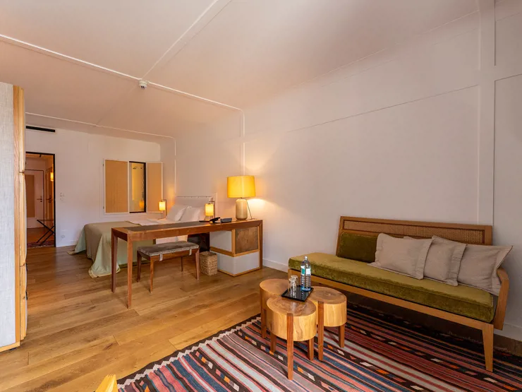 cincins_louis-market-view_deluxe-01.jpg_01