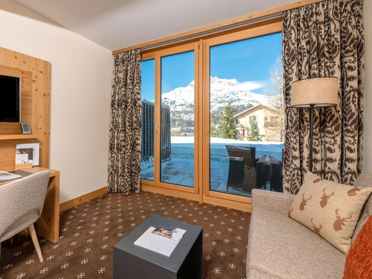 cincins_nira-alpina-garden_room-winter-02.jpg_01