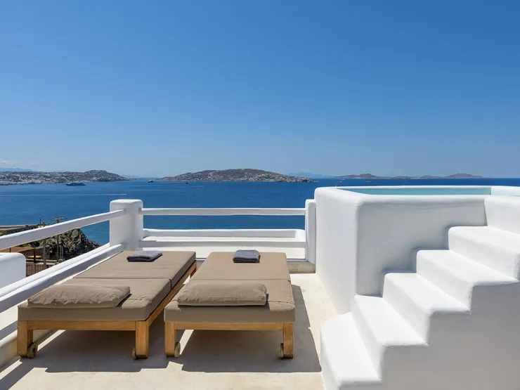 cincins_rocabella-mykonos_deluxe-sea-view-with-outdoor-mini-plunge-pool-08.jpg_01