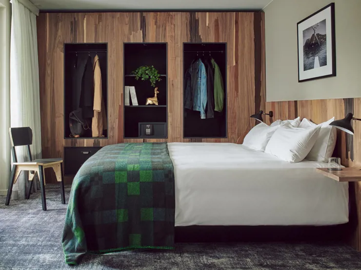 cincins_the-cambrian-cambrian_suite-v4-r2-jpg.jpg_01