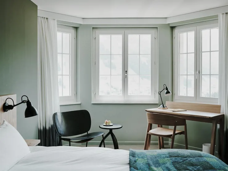 cincins_the-cambrian_deluxe-room-south-jpg.jpg_01