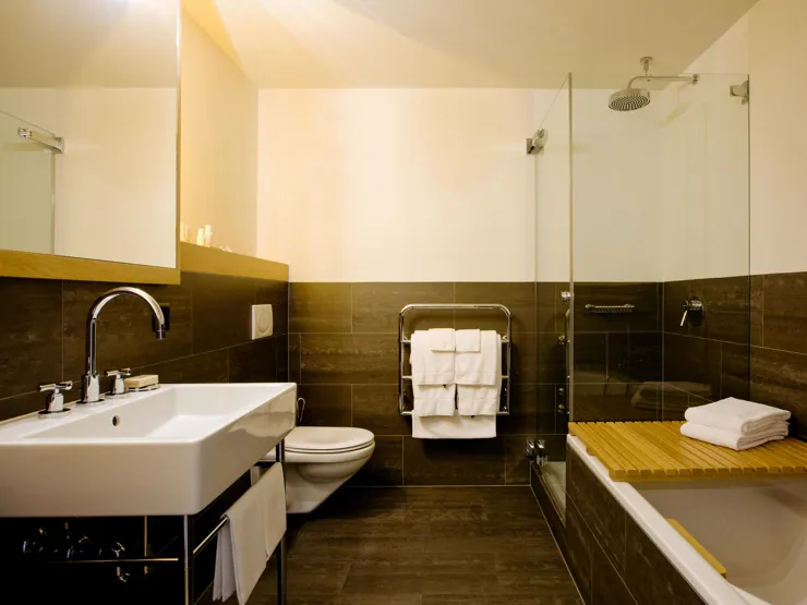 cincins_the-omnia_suite-tower-5-jpg.jpg_01