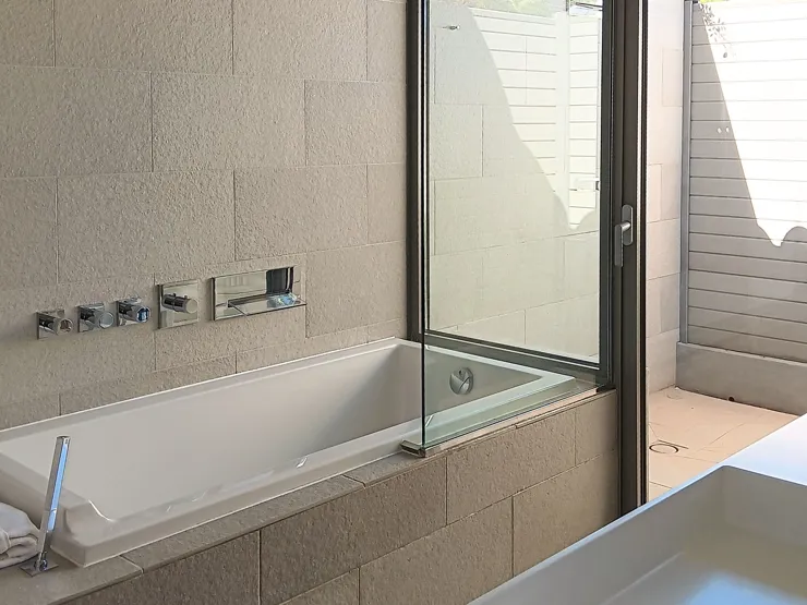 sezz-saint-tropez-bungalow-04.jpg_unbekanntes_zimmer_01