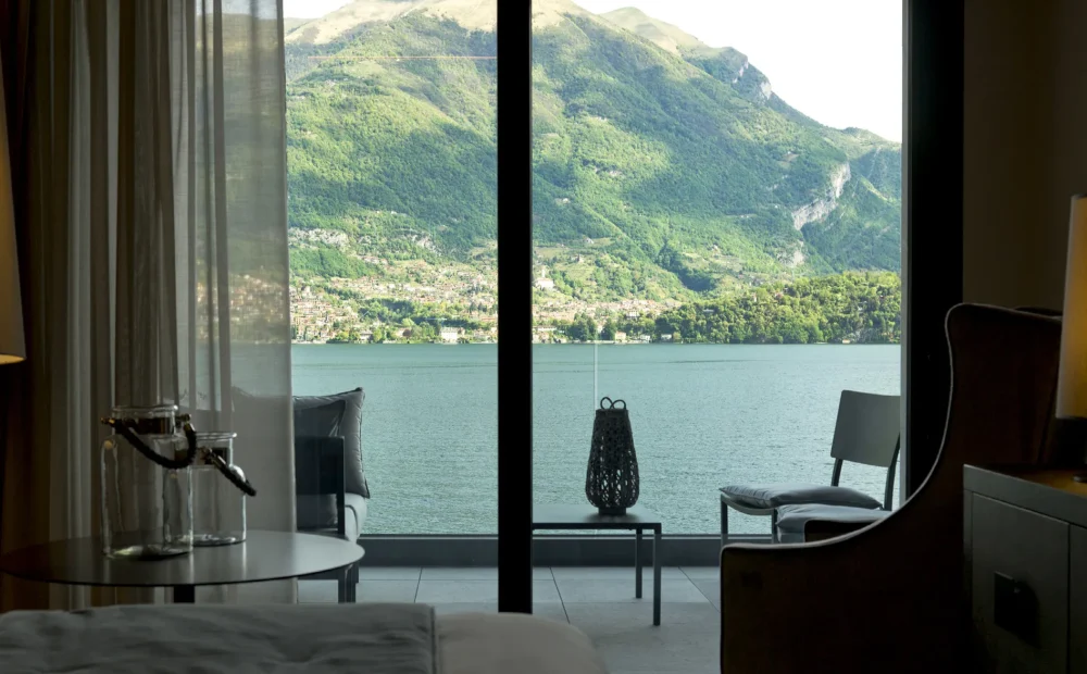 cincins_hotel-filario-guestroom-balcony-lake-mountain-view-m-08-r-jpg.jpg